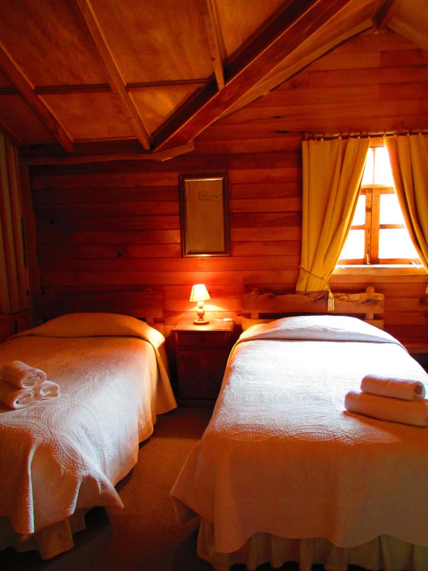 Hotel Antigua Casona Patagonia Futaleufú Quarto foto